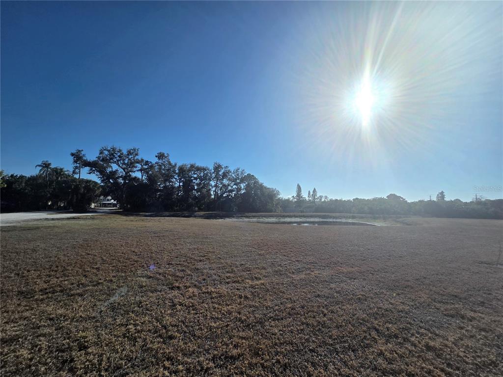 2898 Ashton Road Sarasota, FL 34231 - Photo 28 of 29