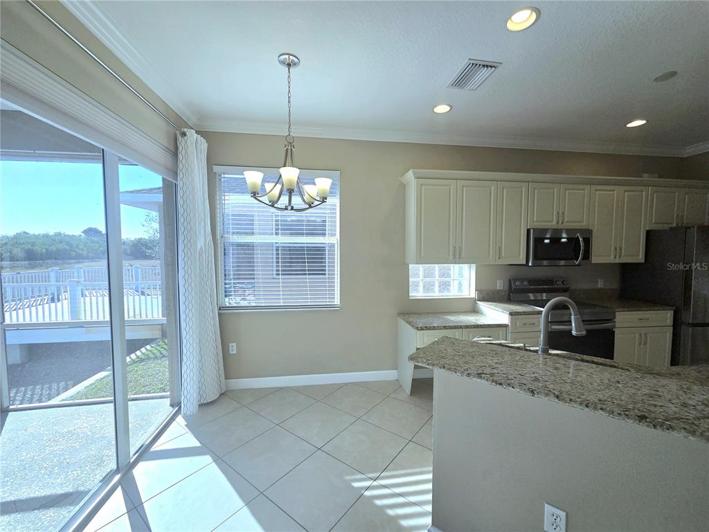 2898 Ashton Road Sarasota, FL 34231 - Photo 10 of 29