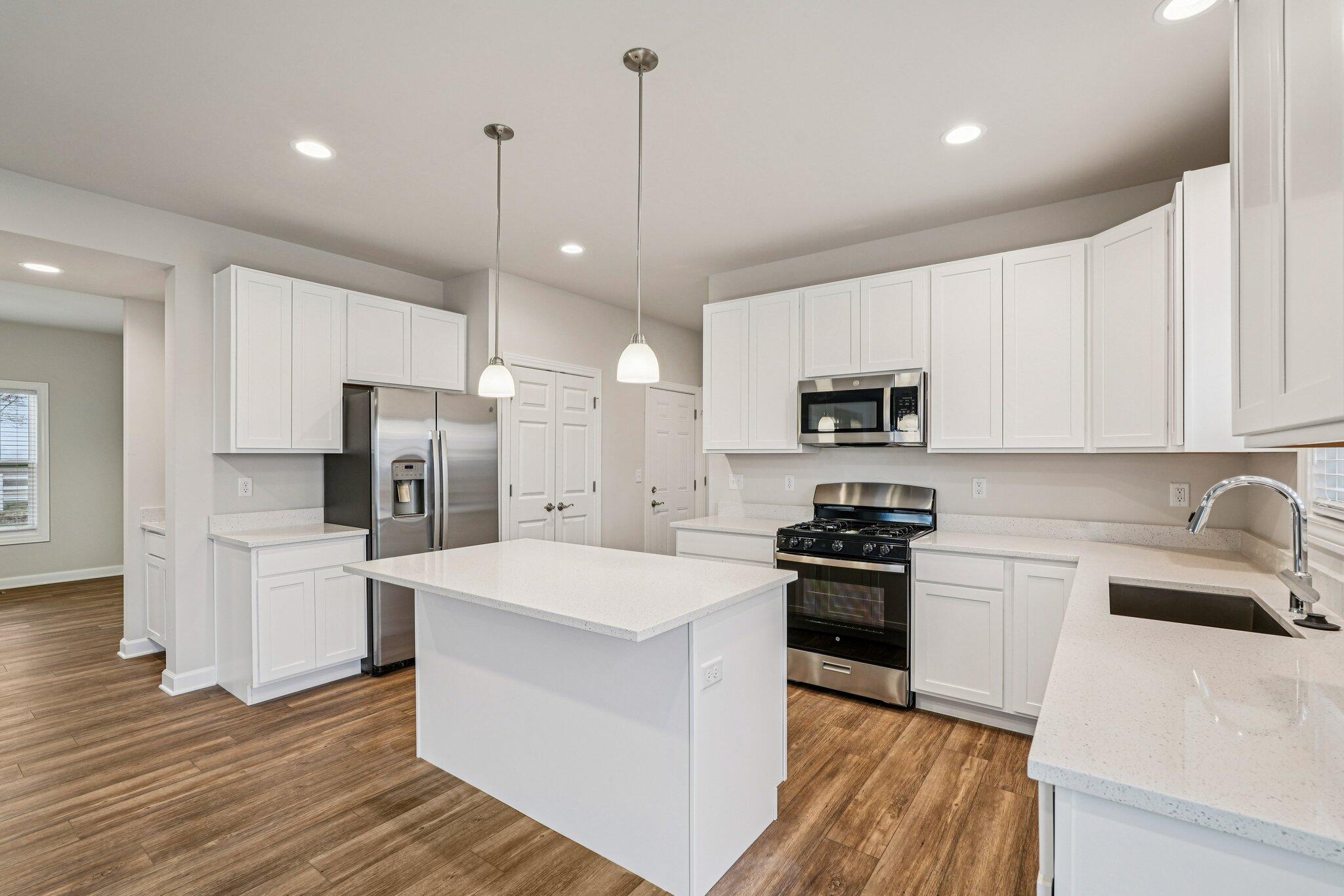 3916 County F Highway Delavan, WI 53115 - Photo 14 of 49 3916 Peachtree Farmhouse IMAGES MLS (18