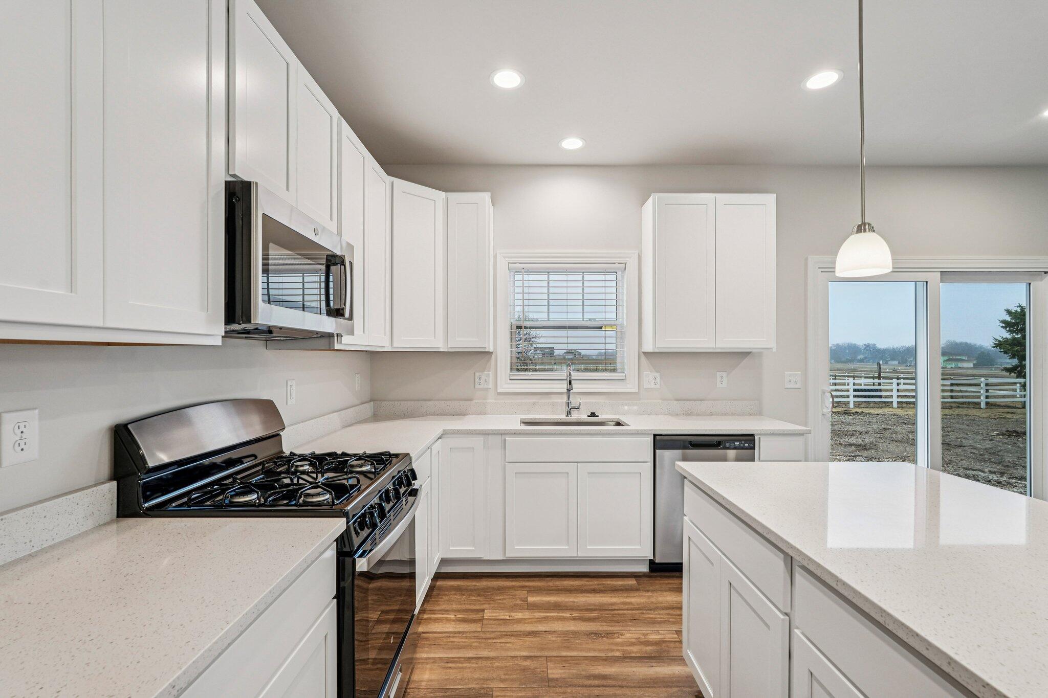 3916 County F Highway Delavan, WI 53115 - Photo 15 of 49 3916 Peachtree Farmhouse IMAGES MLS (19