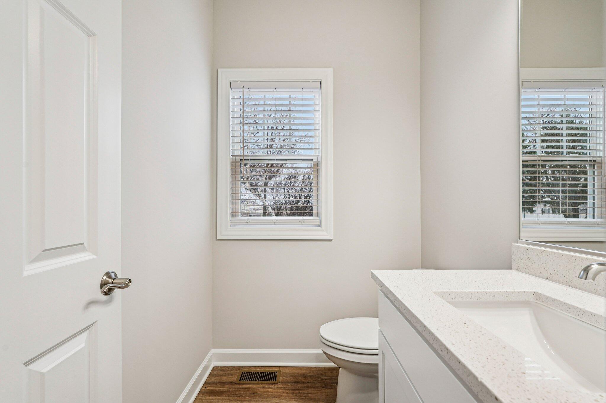 3916 County F Highway Delavan, WI 53115 - Photo 34 of 49 3916 Peachtree Farmhouse IMAGES MLS (38