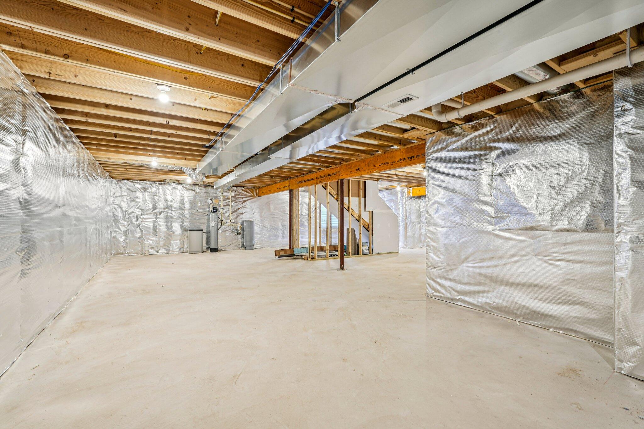 3916 County F Highway Delavan, WI 53115 - Photo 41 of 49 3916 Peachtree Farmhouse IMAGES MLS (47