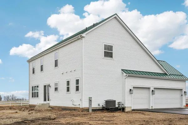 $4,000 | 3916 County F Highway, Delavan, WI 53115