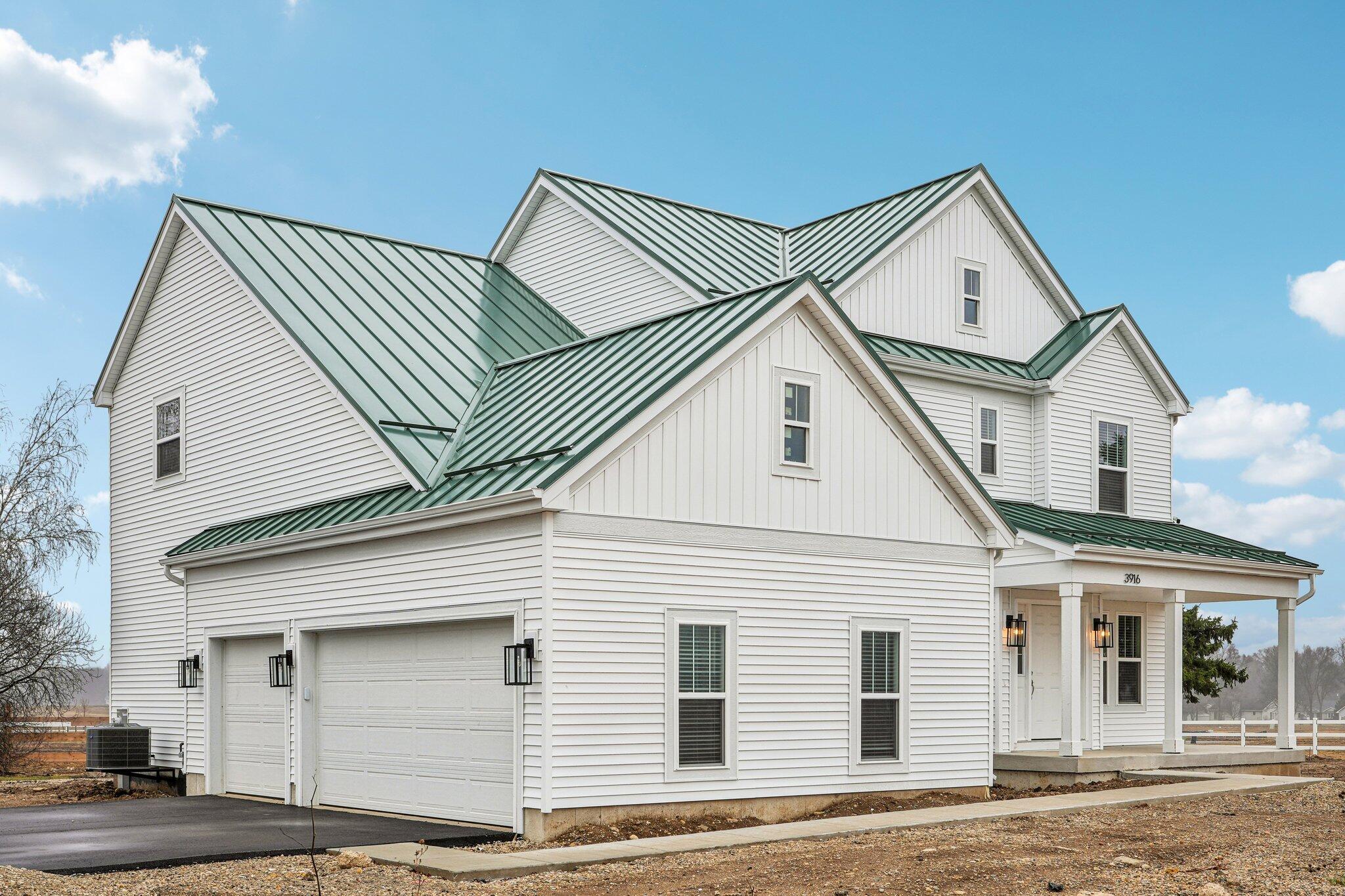 3916 County F Highway Delavan, WI 53115 - Photo 5 of 49 3916 Peachtree Farmhouse IMAGES MLS (5)