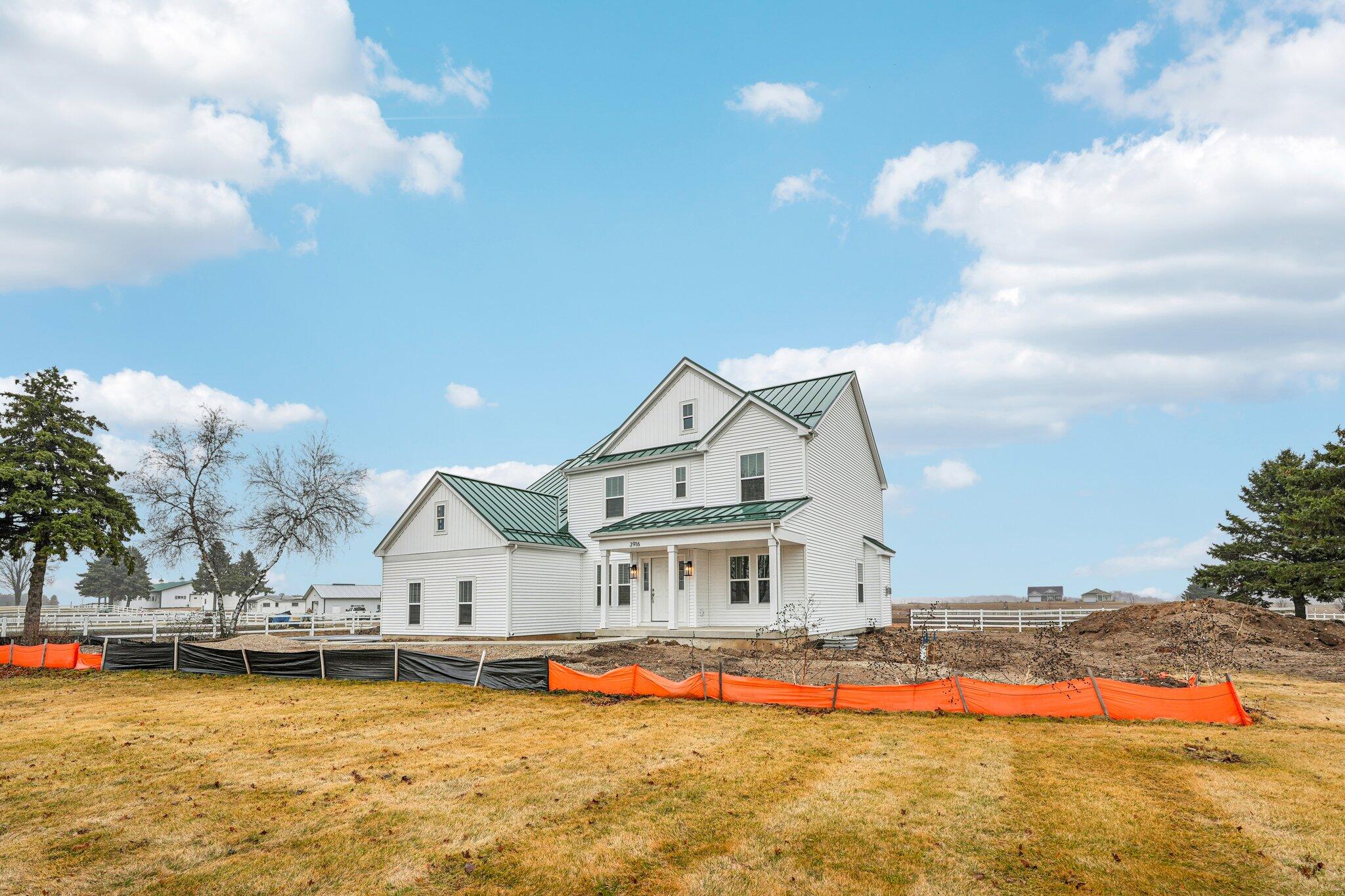 3916 County F Highway Delavan, WI 53115 - Photo 7 of 49 3916 Peachtree Farmhouse IMAGES MLS (10
