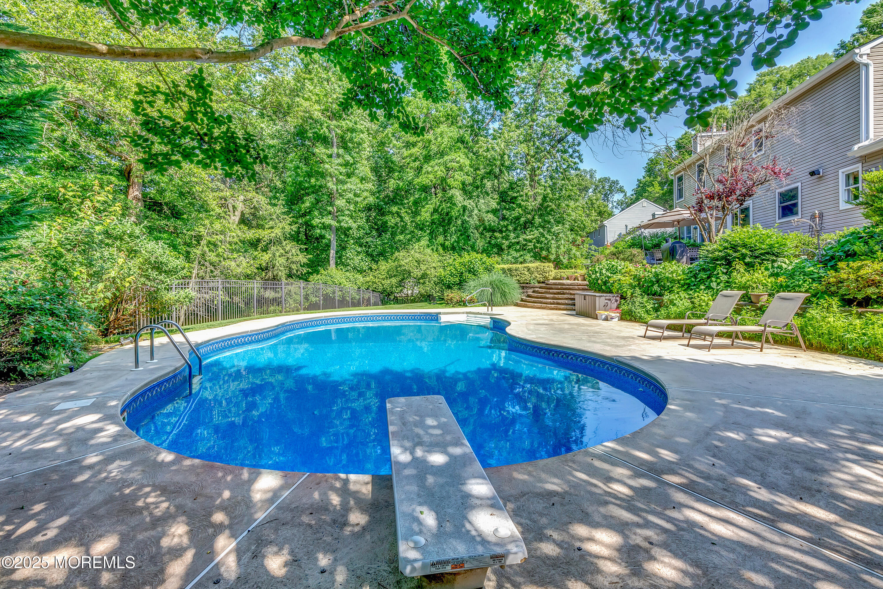 339 Ueland Road Red Bank, NJ 07701 - Photo 43 of 46 043