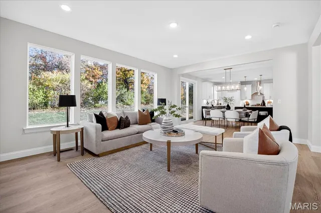 $679,900 | 354 Healthy Way, St. Charles, MO 63304