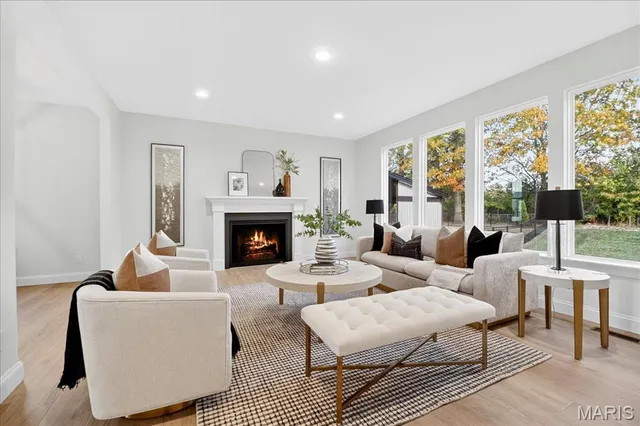 $679,900 | 354 Healthy Way, St. Charles, MO 63304