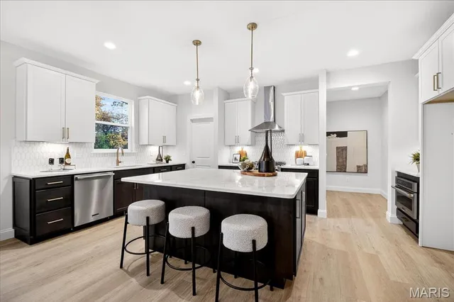 $679,900 | 354 Healthy Way, St. Charles, MO 63304