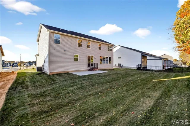 $679,900 | 354 Healthy Way, St. Charles, MO 63304