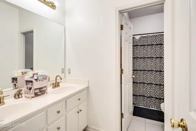 $350,500 | 172 Chapel Creek Drive, Jackson, TN 38305