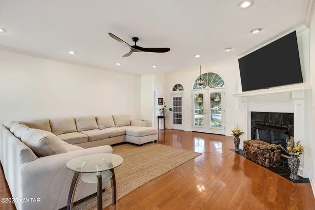 $350,500 | 172 Chapel Creek Drive, Jackson, TN 38305