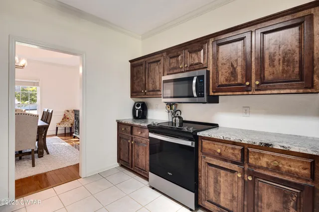 $350,500 | 172 Chapel Creek Drive, Jackson, TN 38305