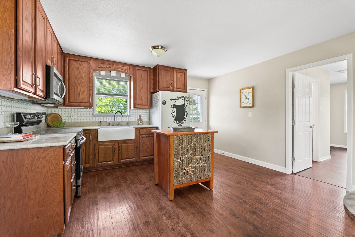 3000 Tract 3 Elgin, TX 78621 - Photo 13 of 37 Kitchen