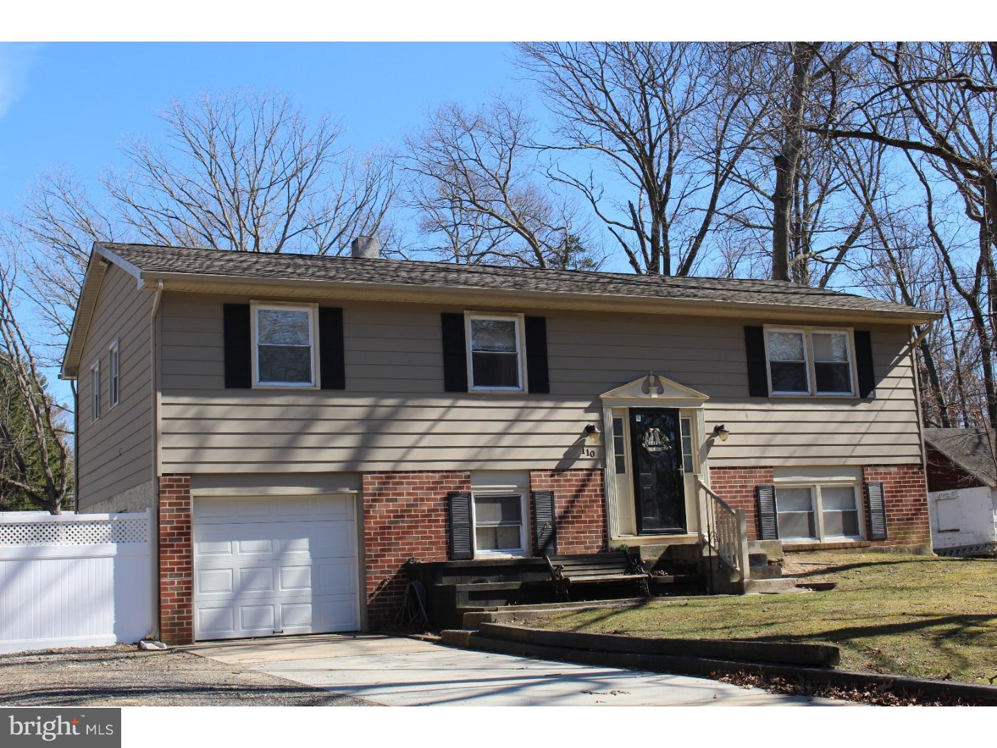 110 Hands Road Clayton, NJ 08094 - Photo 1 of 16 Gallery Image 1