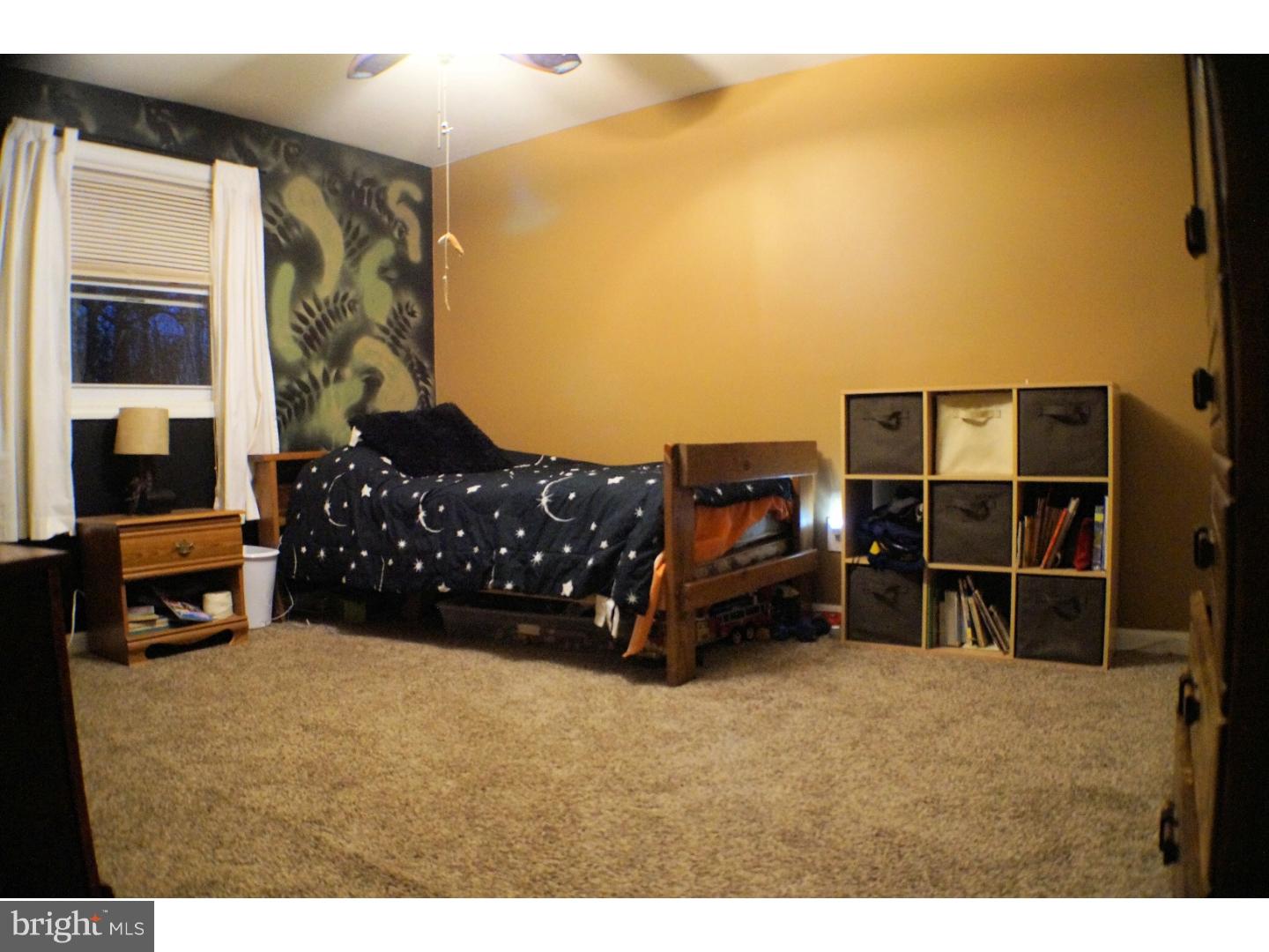 110 Hands Road Clayton, NJ 08094 - Photo 12 of 16 Bedroom 3