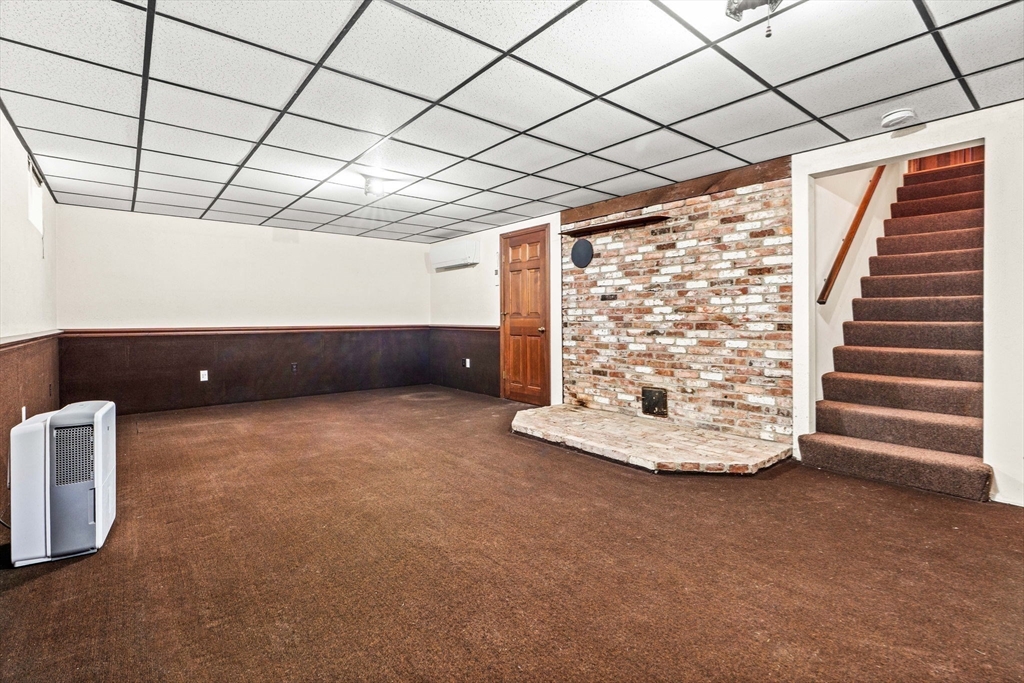 4 Buchan Road Andover, MA 01810 - Photo 27 of 39