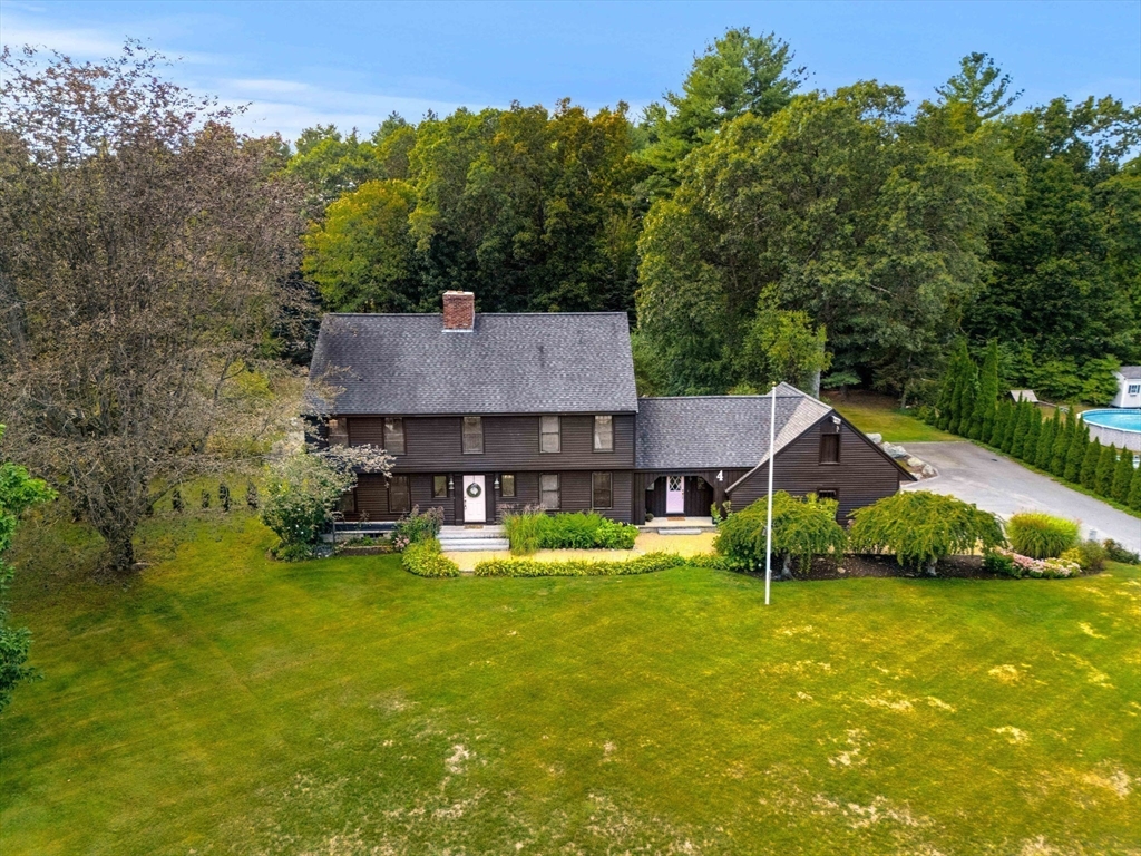 4 Buchan Road Andover, MA 01810 - Photo 3 of 39