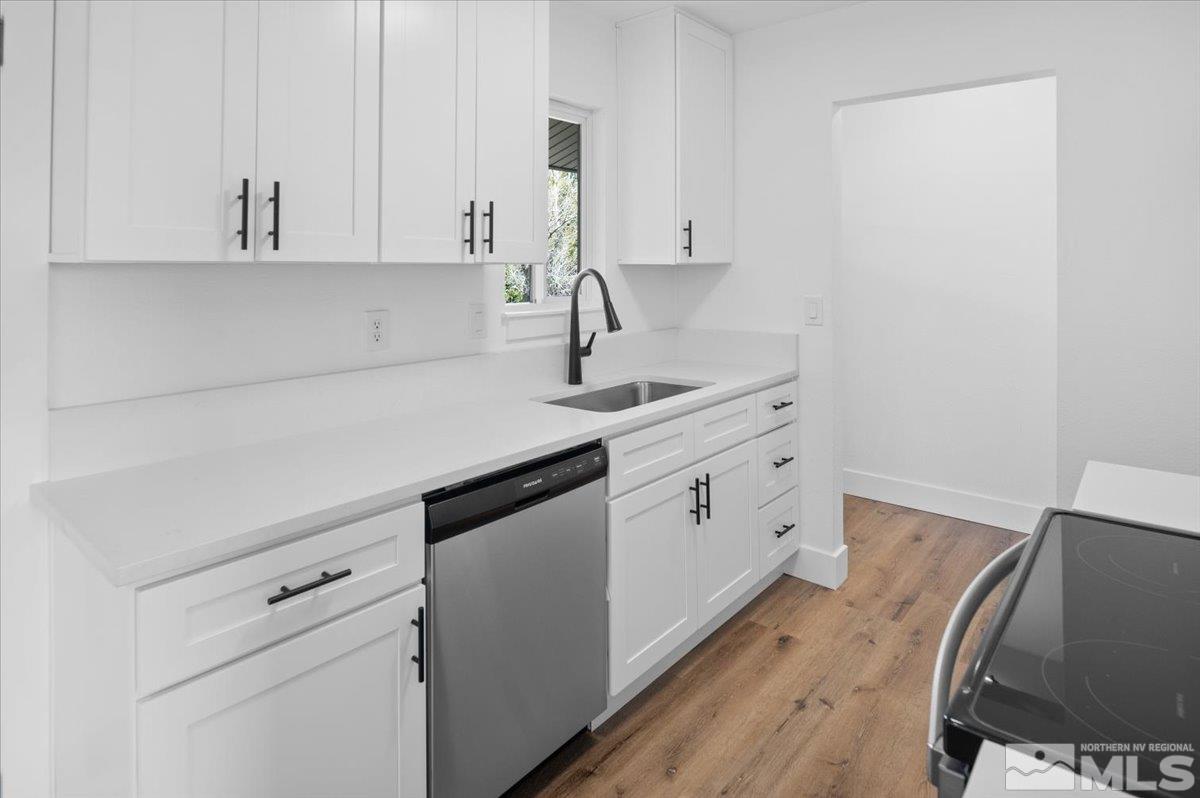 340 Wellington Way Reno, NV 89506 - Photo 5 of 35 Photo 5