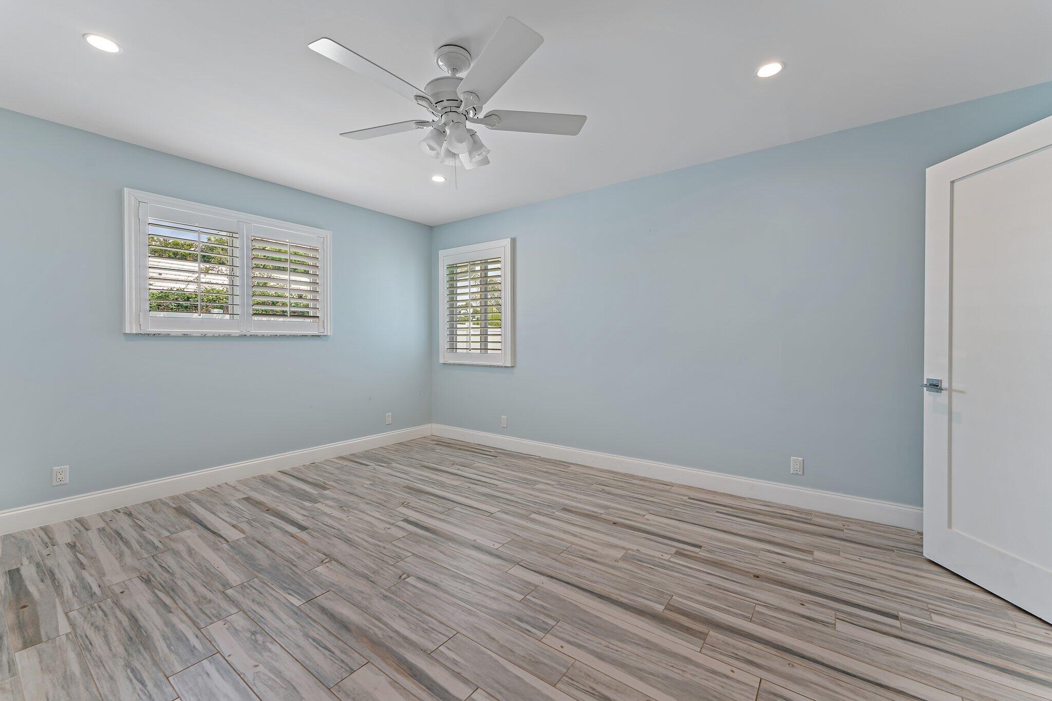 78 Golfview Drive Tequesta, FL 33469 - Photo 20 of 50 022-78GolfviewDr-Jupiter-FL-SMALL