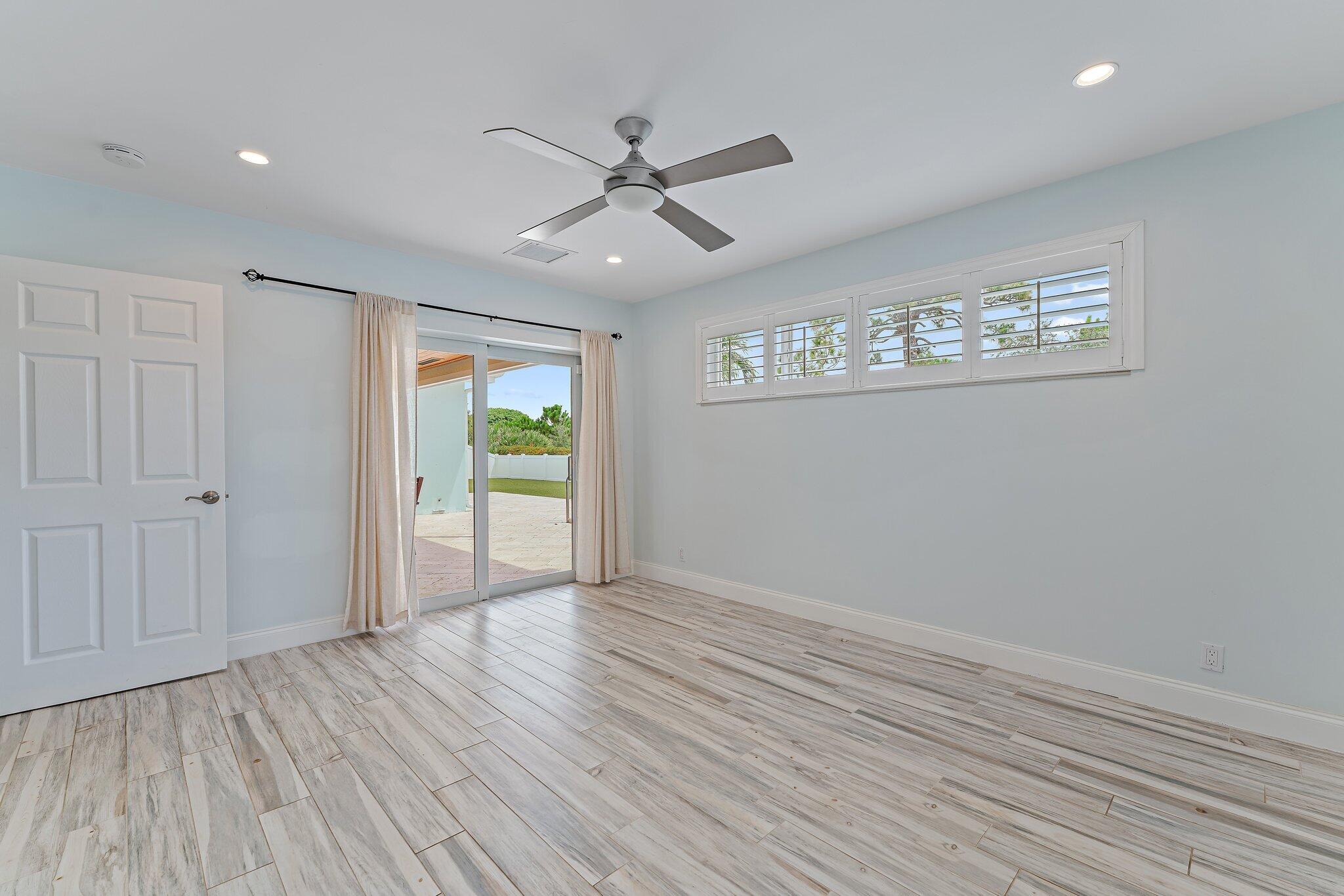 78 Golfview Drive Tequesta, FL 33469 - Photo 32 of 50 034-78GolfviewDr-Jupiter-FL-SMALL