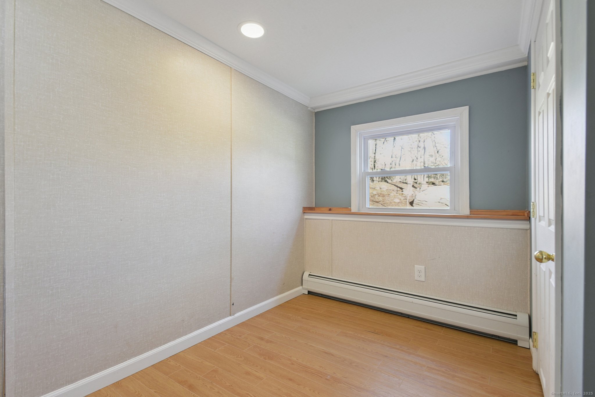 109 Valley Road Groton, CT 06340 - Photo 22 of 28 a view of empty room with window