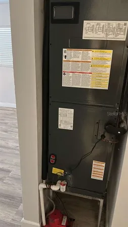 a view of a workspace with furniture