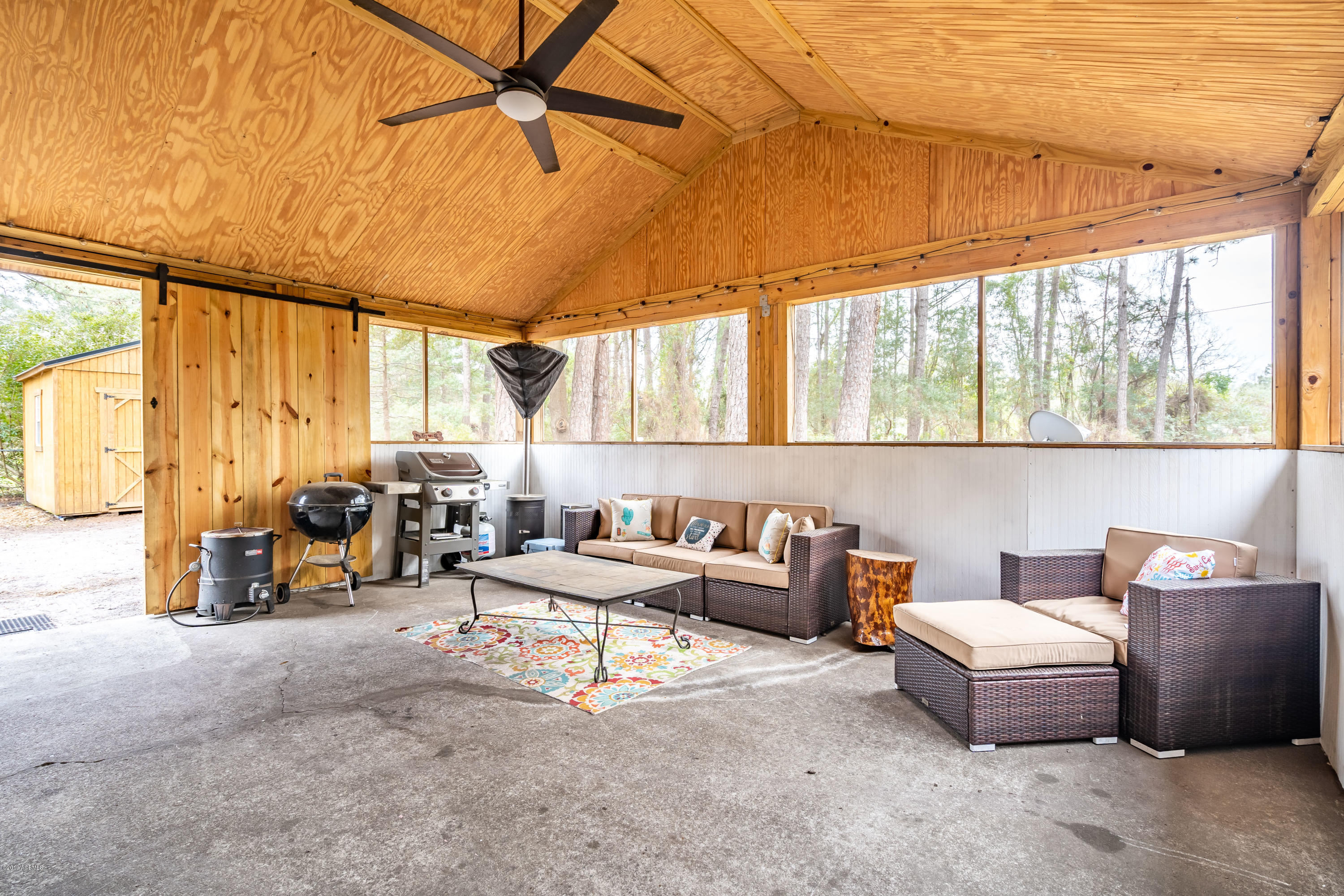 16 Hewlett Road Beaufort, SC 29907 - Photo 15 of 18 Beaufort interior (175 of 227)-HDR