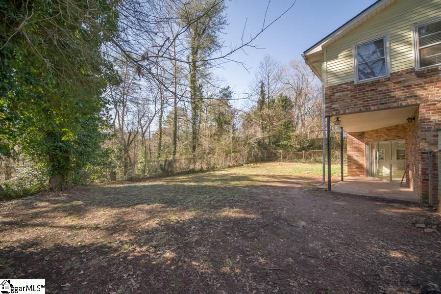 125 Lullwater Road Greenville, SC 29607 - Photo 25 of 27 Gallery Image 25