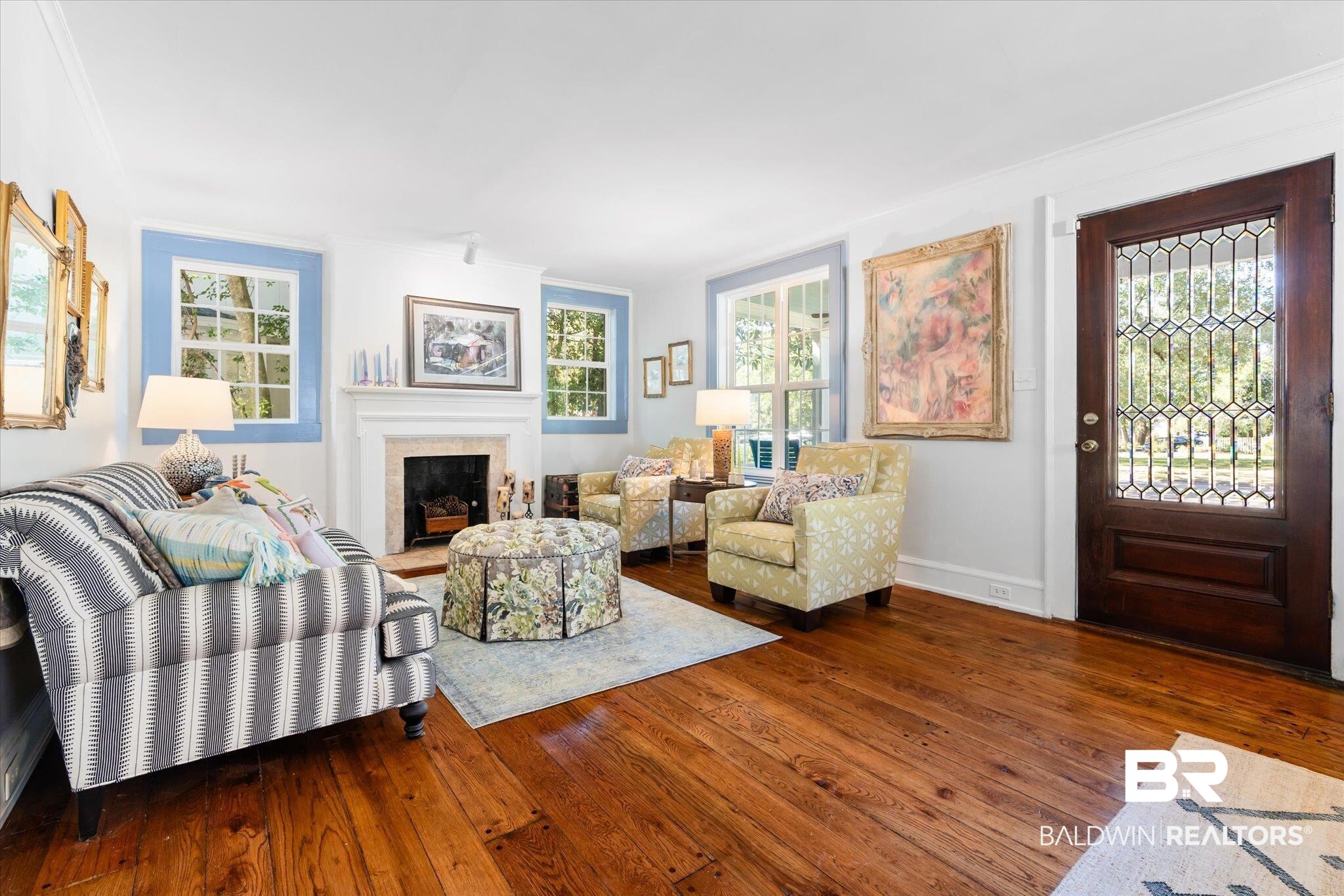 202 Woodlands Avenue Mobile, AL 36607 - Photo 6 of 53 Living room featuring crown molding and wood-type flooring