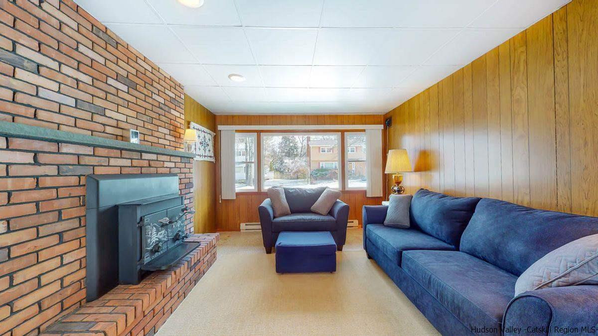 24 Willow Road Saugerties, NY 12477 - Photo 3 of 35 Photo 3