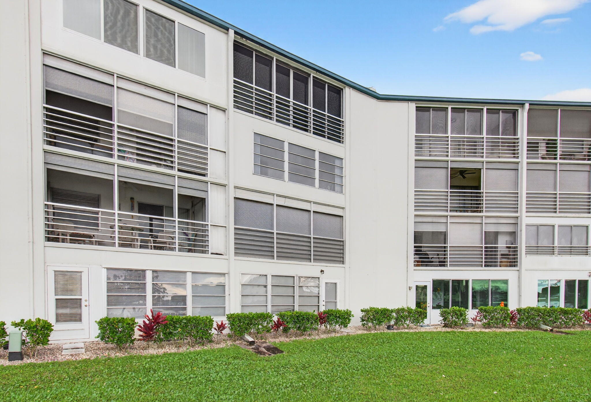 3032 Lincoln B Boca Raton, FL 33434 - Photo 31 of 49 58-web-or-mls-DSC_7342