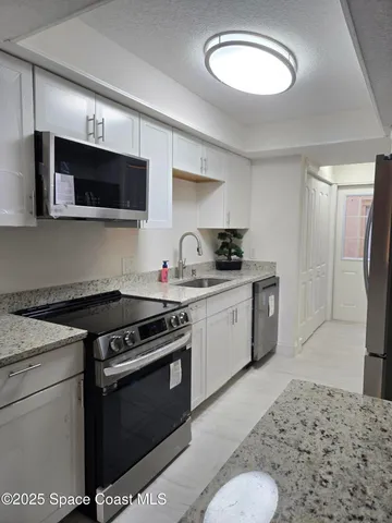 $2,100 | 3444 Partridge Court, Melbourne, FL 32935