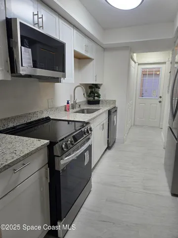 $2,100 | 3444 Partridge Court, Melbourne, FL 32935