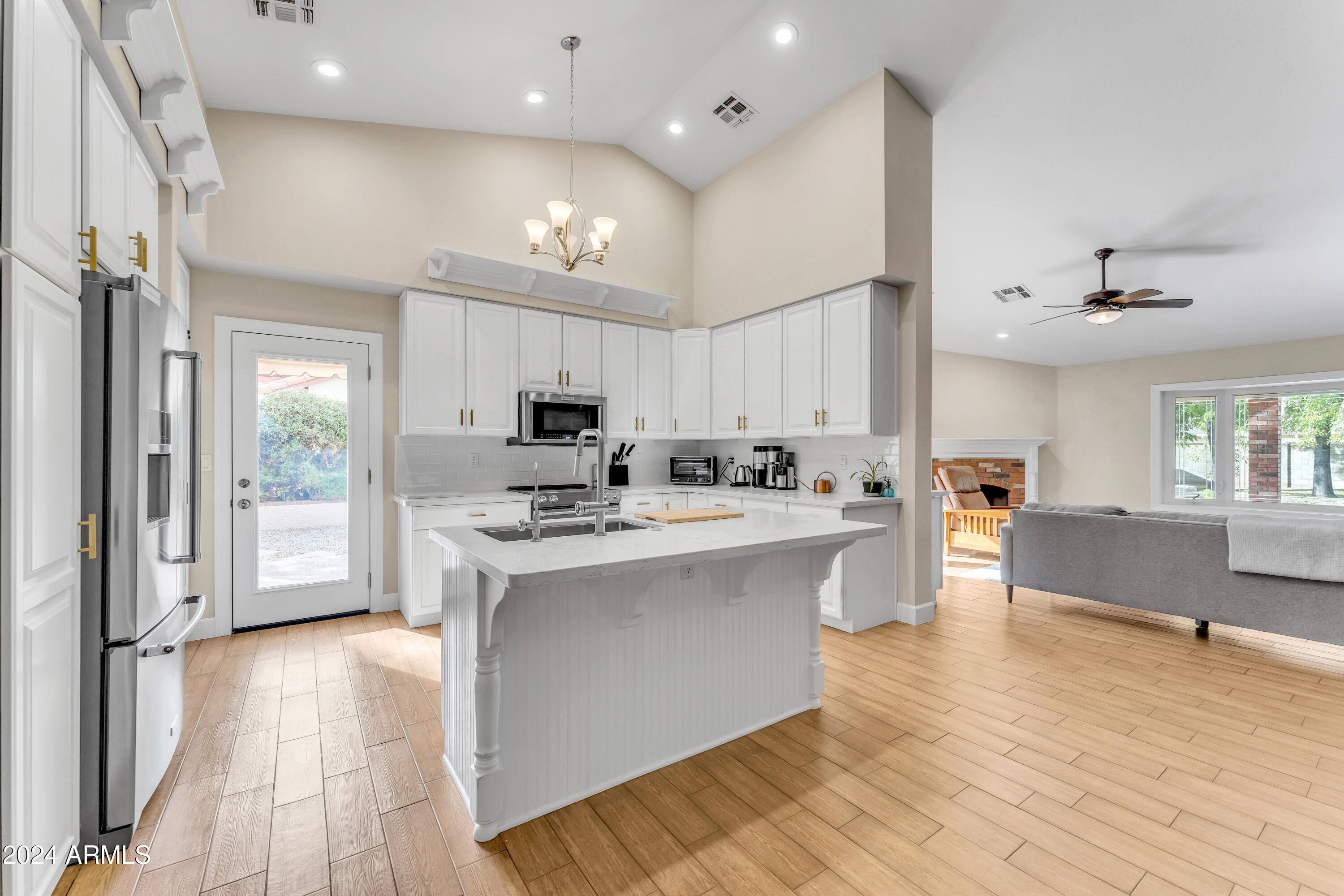 942 North Miramar Mesa, AZ 85213 - Photo 8 of 42 12__a733158