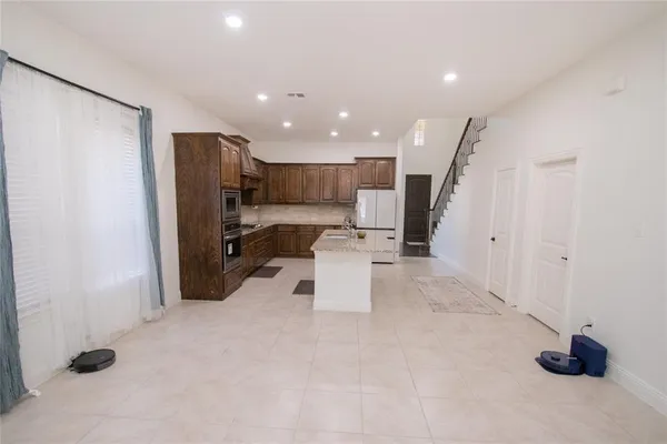 $3,300 | 10617 Fort Davis Place, McKinney, TX 75071