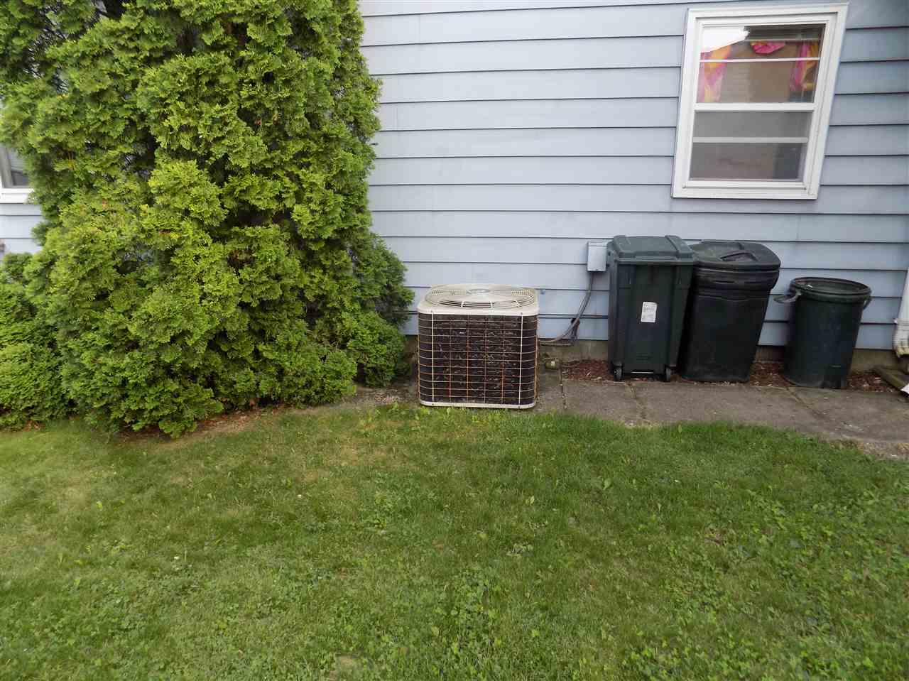 132 Riverside Court Decatur, IN 46733 - Photo 5 of 27