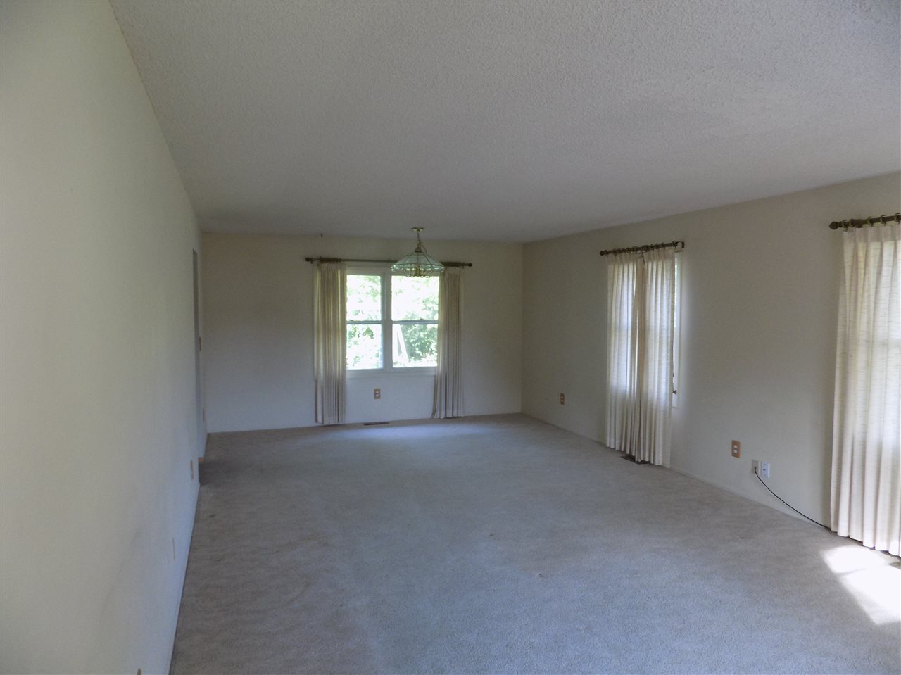 132 Riverside Court Decatur, IN 46733 - Photo 8 of 27