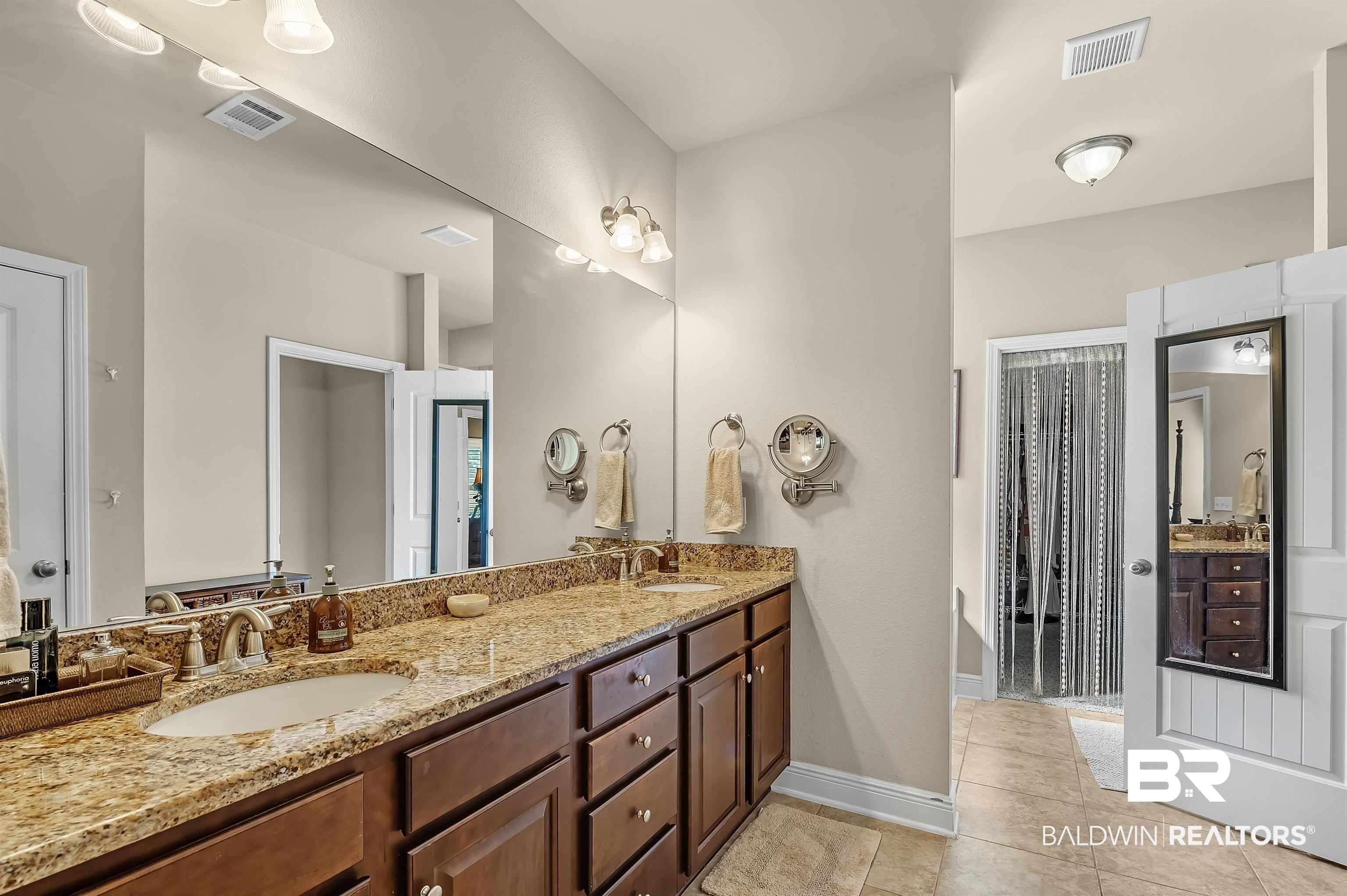 9812 Carnoustie Court Foley, AL 36535 - Photo 24 of 50 Primary Bath