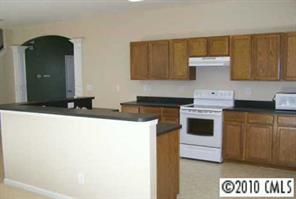 1018 Mearn Road Charlotte, NC 28216 - Photo 5 of 5 Gallery Image 5