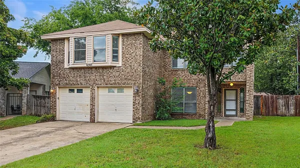 $291,400 | 6305 Meadowglen Drive, Arlington, TX 76018