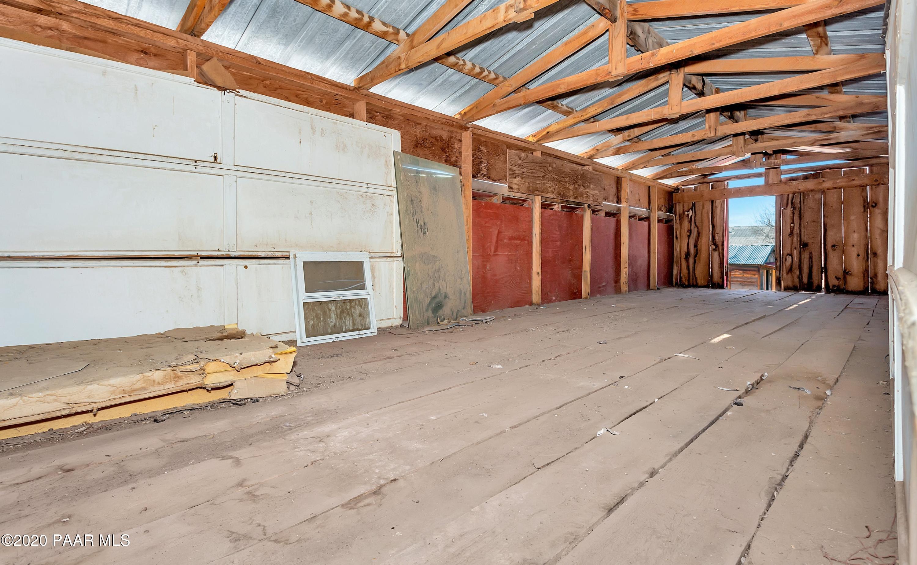 2571 North Reed Road Chino Valley, AZ 86323 - Photo 20 of 25 a view of an empty room