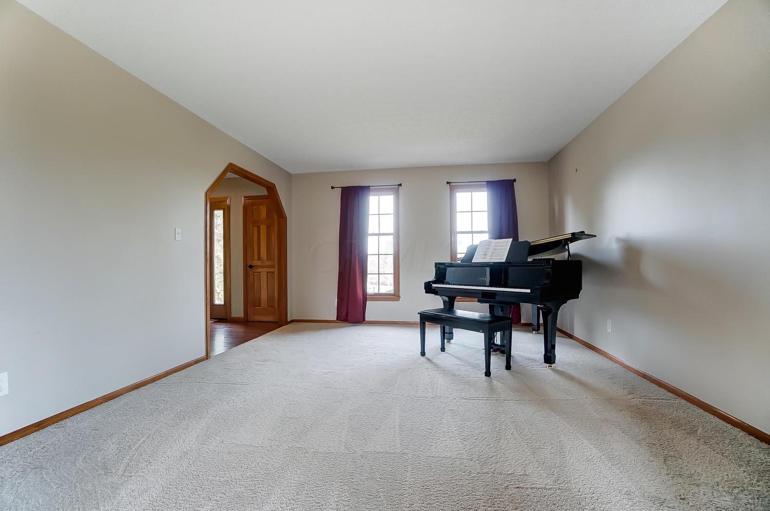 4840 Wilson Road Sunbury, OH 43074 - Photo 11 of 43 Gallery Image 11
