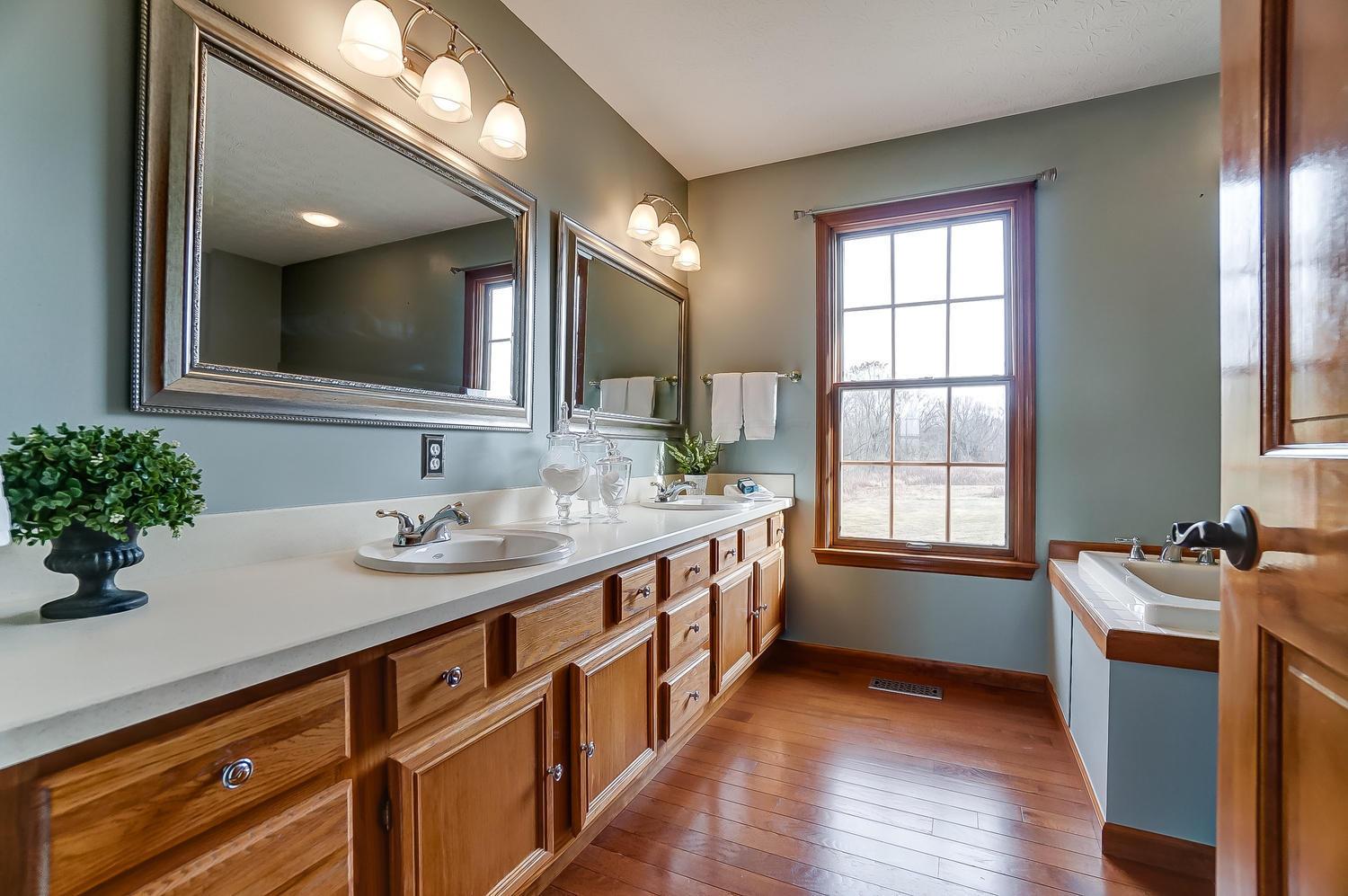 4840 Wilson Road Sunbury, OH 43074 - Photo 18 of 43 Gallery Image 18