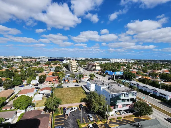 $415,000 | 4242 Northwest 2nd Street, Unit 1202, Miami, FL 33126