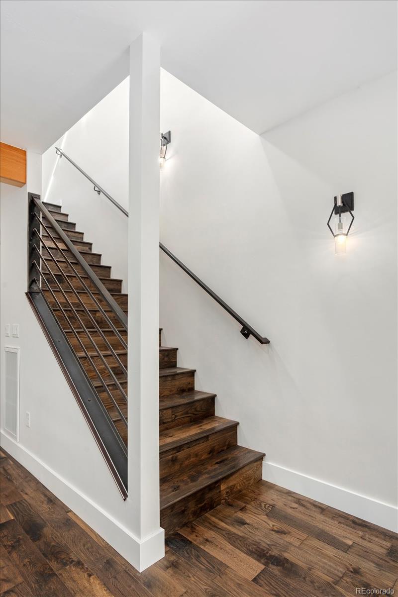 1036 H Street Salida, CO 81201 - Photo 37 of 50 a view of entryway and hall
