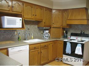 904 Mill Street Tipton, IN 46072 - Photo 6 of 16