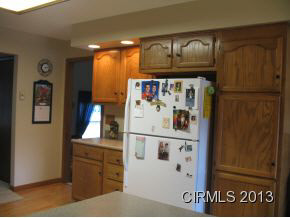904 Mill Street Tipton, IN 46072 - Photo 8 of 16