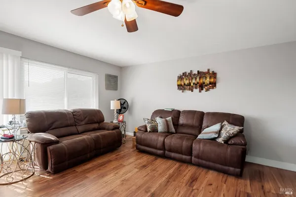 $367,500 | 715 Drake Avenue, Sausalito, CA 94965