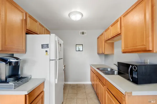 $367,500 | 715 Drake Avenue, Sausalito, CA 94965
